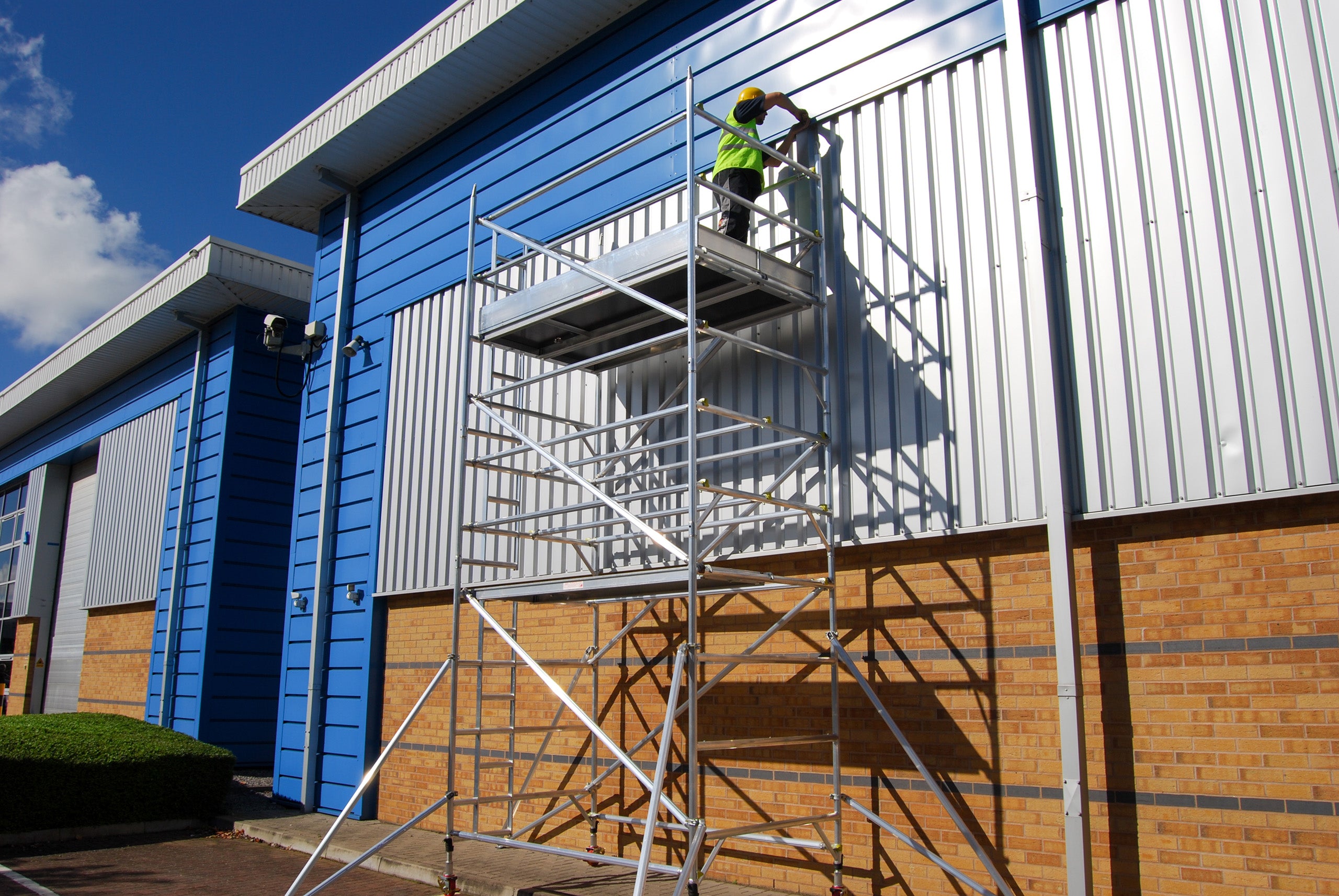 An Alto MD Tower built against a factory unit.